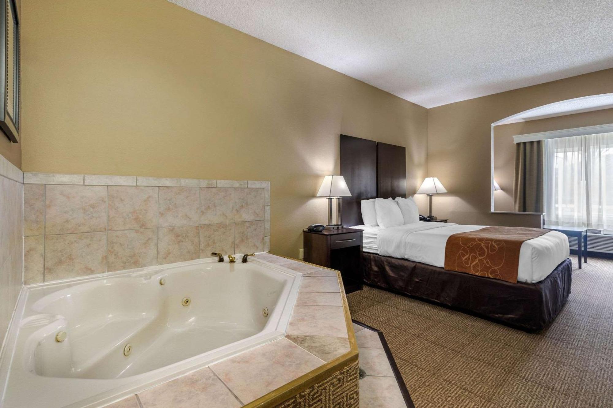 Comfort Suites The Colony - Plano West Екстериор снимка