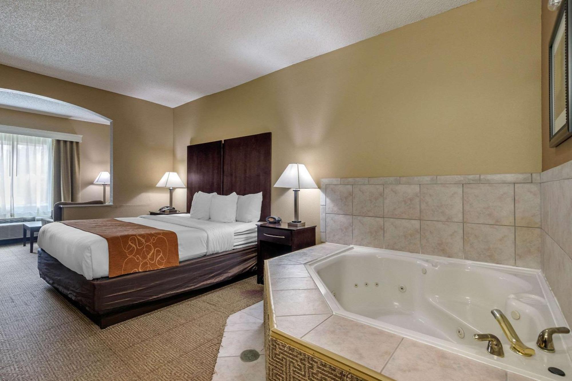 Comfort Suites The Colony - Plano West Екстериор снимка